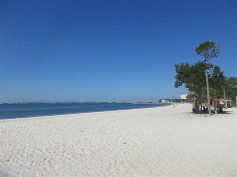 gulfport beach florida.